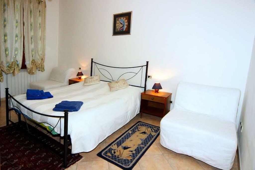 Casa Vacanza Lyudmyla Mestre Exteriér fotografie